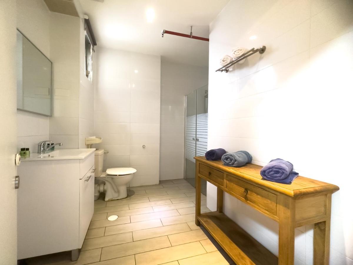 Central Laguardia Hotel Tel Aviv Bagian luar foto
